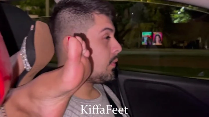 Chauffeur Slave worship feet while taking Goddesses on Michelin Restaurant with Kiffa Feet HD [Foot, Sexy Legs] (2023 | Mp4)