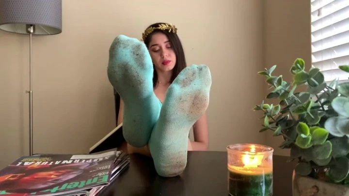Losers Date w Goddess Juliets Minty Dirty Socks with Juliet HD [Fingering Foot, Fuck Foot] (2023 | Mp4)