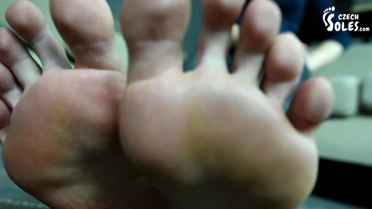 Giantess Glass Prison For Her Tiny Foot Slave with Czech Soles HD [Footjob Disease, Footjob Cum] (2023 | Mp4)