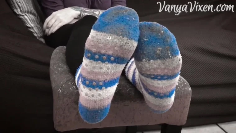 Filthy Fuzzy Socks with Vanya Vixen HD [Foot, Sexy Legs] (2023 | Mp4)